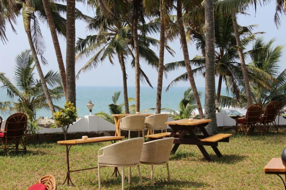 Villa Vibes Beach House Varkala Exterior foto